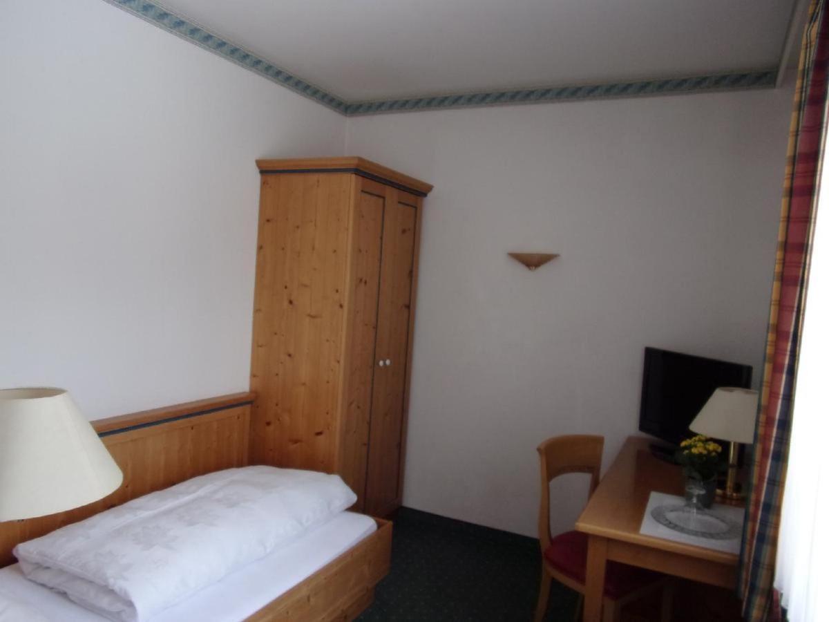 Hotel Landgasthof Hacker Zachenberg Luaran gambar